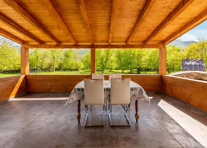 In With Wifi Prázdninový dům *