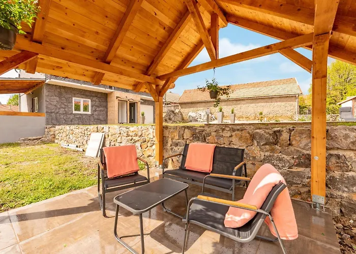 In With Wifi Prázdninový dům Gračac