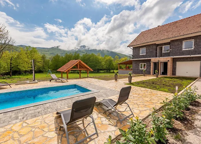 Prázdninový dům In With Wifi